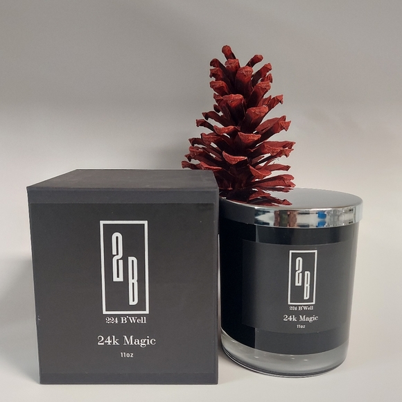 Candles - Picture 3 of 17